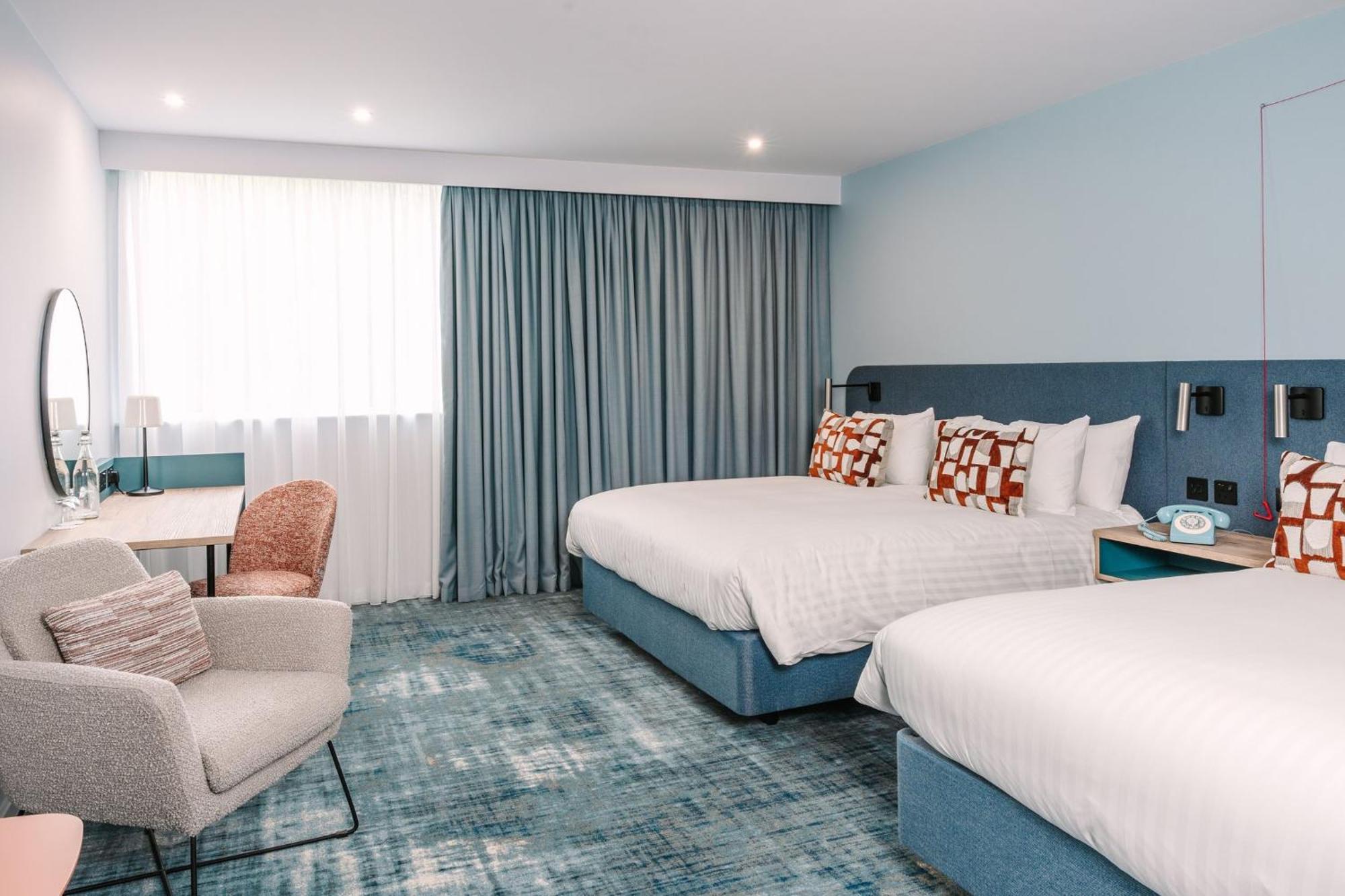 Voco Winchester Hotel & Spa By Ihg Екстериор снимка